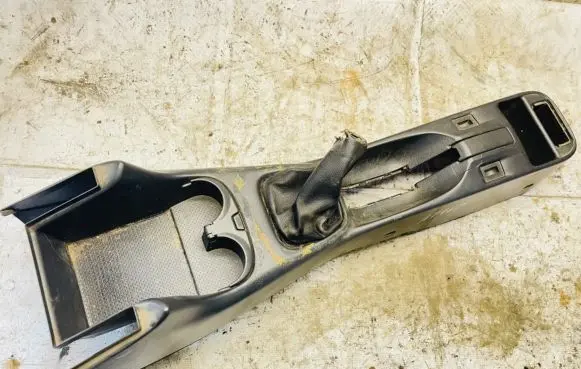 Mazda 626 Cup holder ge4t64421 ge4t64393