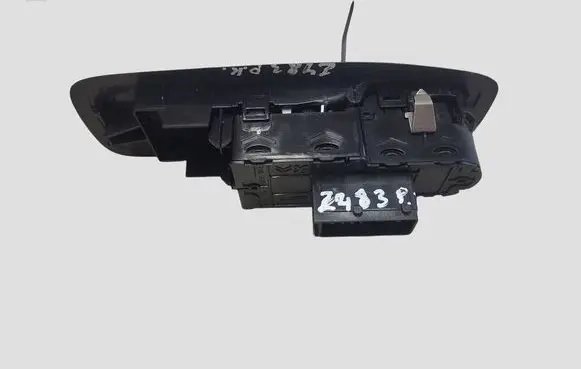 Peugeot 208 I Electric window control switch 96751127ZD