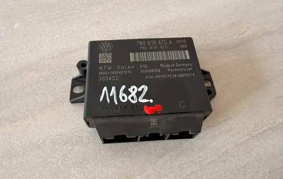 Seat Alhambra (Mk2) Parking PDC control unit/module 7N0919475A
