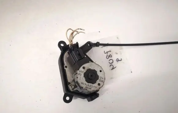 Peugeot 806 Air flap motor/actuator 9094803175