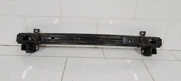 Hyundai Santa Fe Front bumper cross member