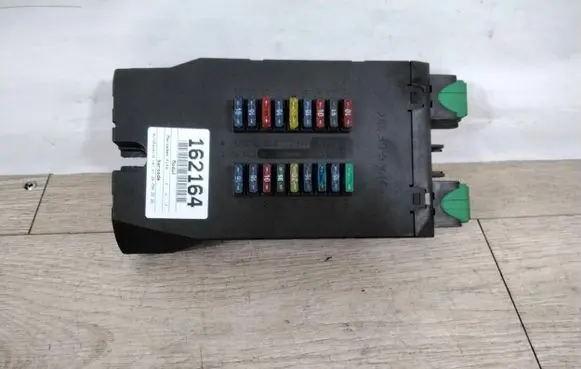 Mercedes-Benz Vito Viano W638 BSM Control unit 0005400650