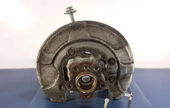 Front wheel hub spindle knuckle