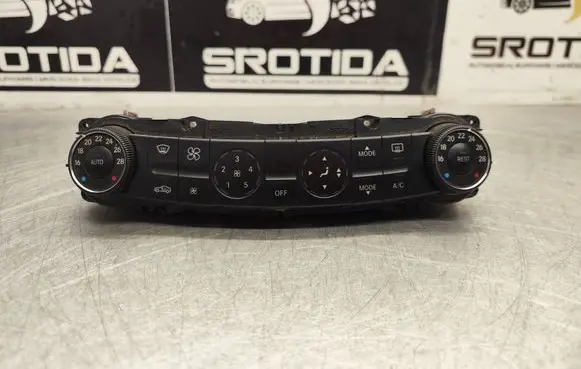 Mercedes-Benz E W211 Climate control unit 2198300585 00023605