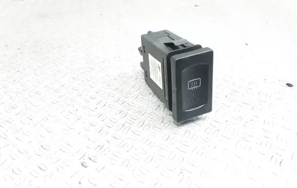 Windscreen/window heater switch