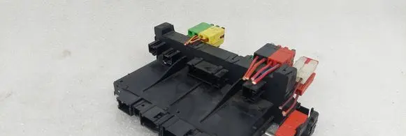 Mercedes-Benz S W220 Fuse module A0285458132 05045132