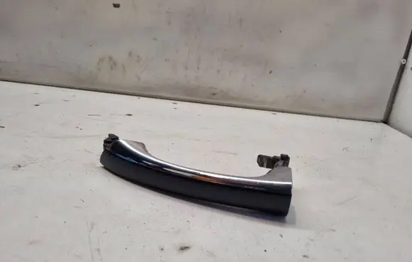 Mercedes-Benz CLS C219 Front door exterior handle