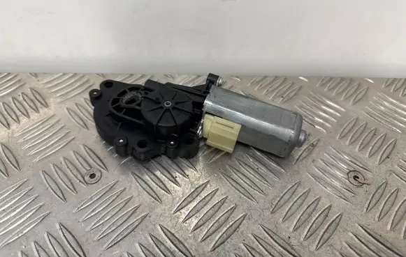 Audi A6 S6 C8 4K Seat adjustment motor P1261450106 00001423