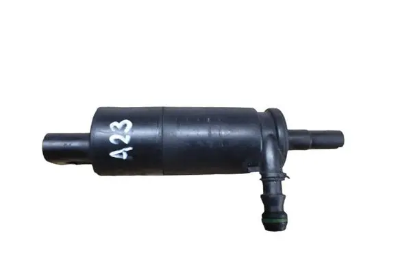 Skoda Octavia Mk2 (1Z) Headlight washer pump 3B7955681