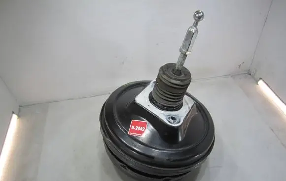 Audi A6 S6 C6 4F Brake booster 4F0612105G 117R