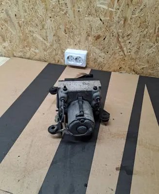 Audi A4 S4 B5 8D ABS Pump 8D0614111 0265214002