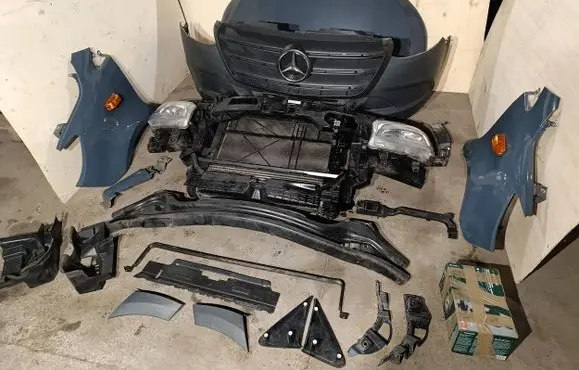 Mercedes-Benz Sprinter W907 W910 Front piece kit 