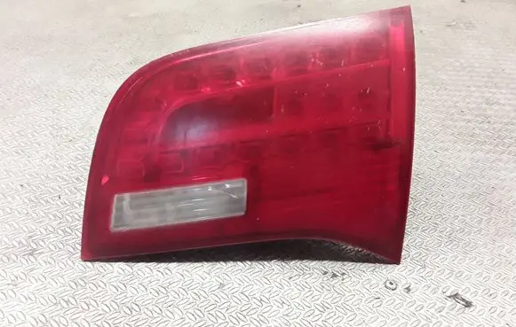 Audi A6 S6 C6 4F Tailgate rear/tail lights 4F9945094A