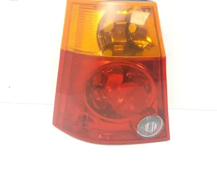 Chrysler Pacifica Rear/tail lights 04857587