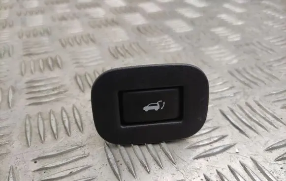 Nissan X-Trail T32 Tailgate/boot open switch button 
