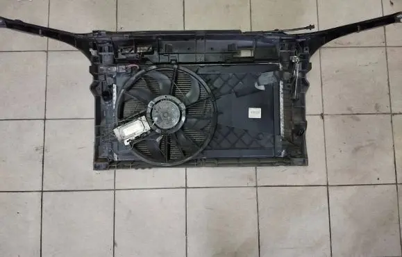 Mazda 3 I Radiator set 3M5H8C607XD Z60215025E 0130303963