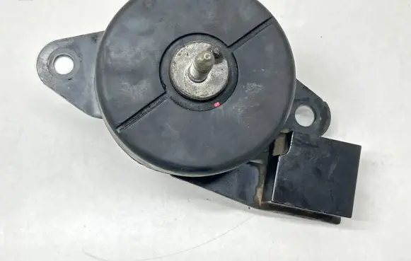 Nissan e-NV200 Engine mount bracket 112203NF0A AVA8959