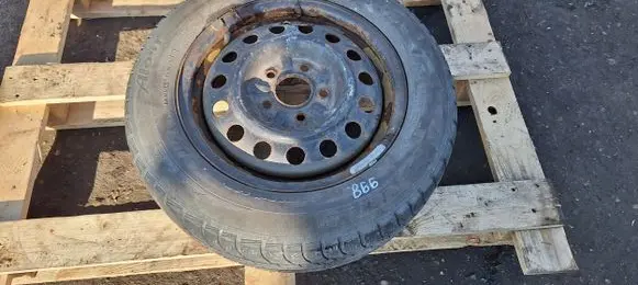 Nissan Almera Tino R15 steel rim 