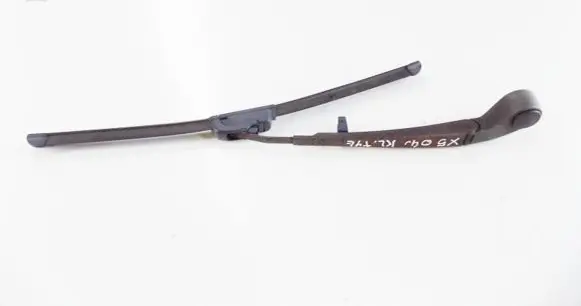 BMW X5 E53 Rear wiper blade arm