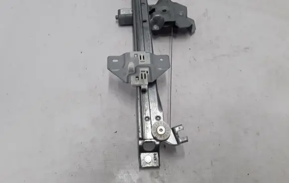 Renault Zoe Rear window lifting mechanism without motor 827206781R