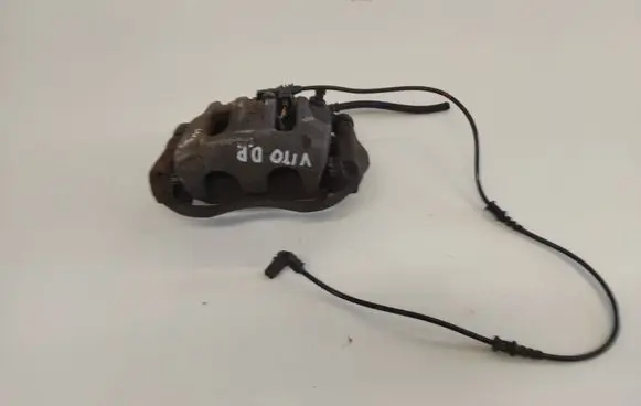 Mercedes-Benz Vito Viano W639 Front brake caliper