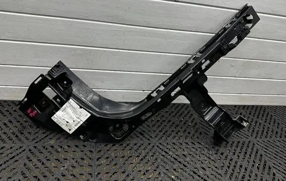 BMW X1 F48 F49 Rear bumper mounting bracket 7381119 5112 21163611