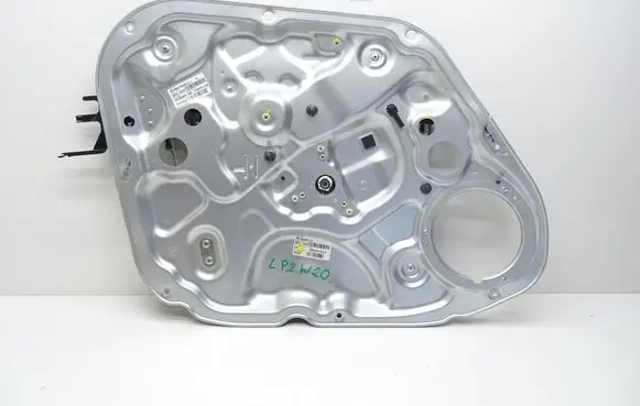 KIA Pro Cee'd I Front door window regulator with motor 824701P070