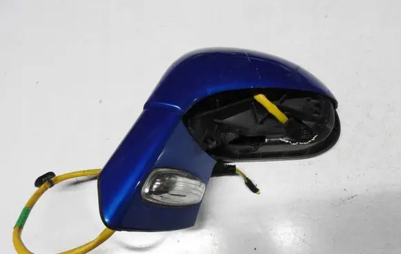 Peugeot 308 Front door electric wing mirror 20DP42