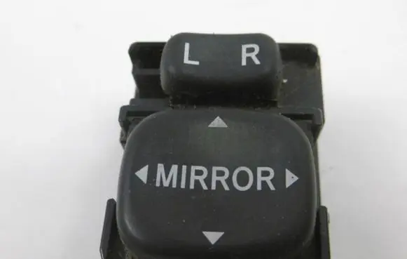 Toyota Prius (NHW20) Wing mirror switch