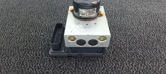 Volkswagen Bora ABS Pump 1J0907379S 1J0614517