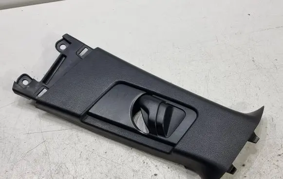 Toyota C-HR I (B) pillar trim (top) 62420F4020