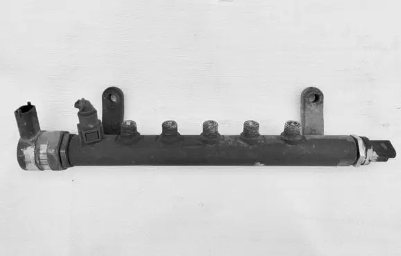 Mitsubishi Outlander Fuel main line pipe 9670890580 9671002980 0281006135