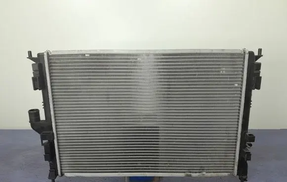 Dacia Sandero Coolant radiator