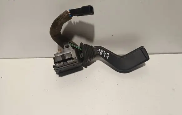 Opel Zafira A Indicator stalk 90560991 12263700 90560990