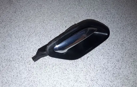 BMW 5 E39 Rear door interior handle 8226050
