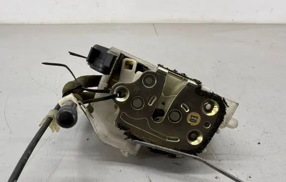 Honda Accord Front door lock