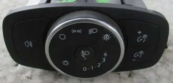 Ford Fiesta Light switch
