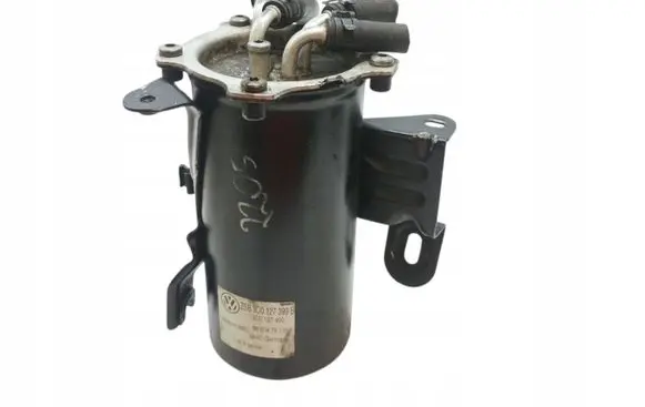 Volkswagen Phaeton Fuel filter housing 3D0127399B
