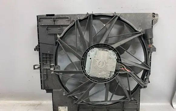 BMW X3 F25 Electric radiator cooling fan 7601676