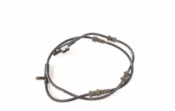 Mercedes-Benz GLA W156 X156 ABS brake wheel speed sensor A2465402510