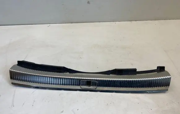 Audi A4 S4 B9 Trunk/boot sill cover protection 8W9864513