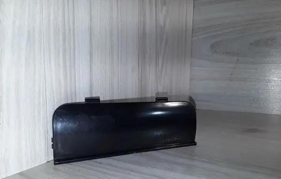 Sill/side skirt trim