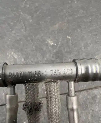 BMW 3 E90 E91 Vacuum line/pipe/hose 7785449