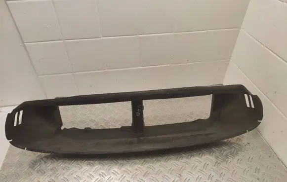 Volvo V40 Radiator trim 31294094