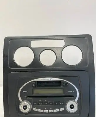 Volkswagen Caddy CD/DVD changer 1000084339V