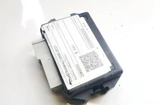 Opel Antara Comfort/convenience module 25843242