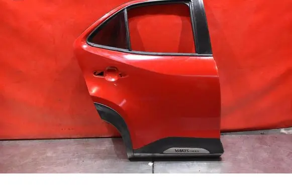 Toyota Yaris Cross Rear door 