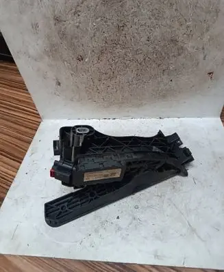 Skoda Octavia Mk2 (1Z) Accelerator throttle pedal 1K1721503L 6PV00860000