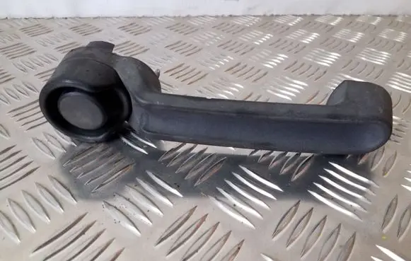 Dodge Nitro Front door exterior handle
