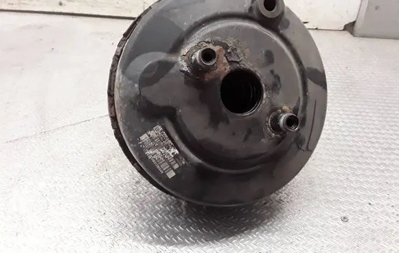 Opel Insignia A Brake booster 13228183